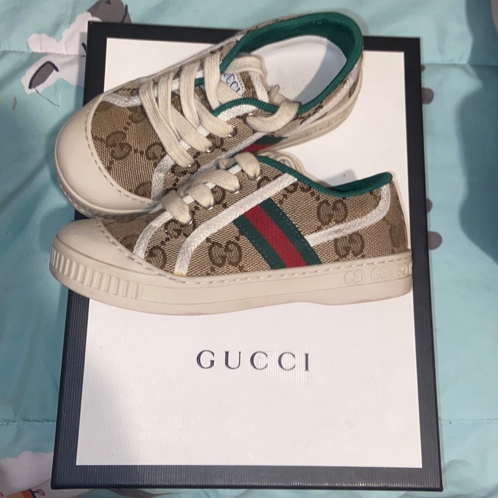 - Toddler Gucci sneakers